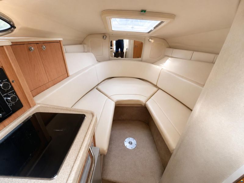Sea Ray 255 Sundancer