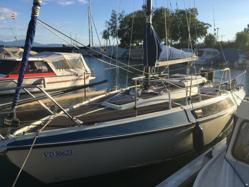 Pour Bavaria 707 ou similaires