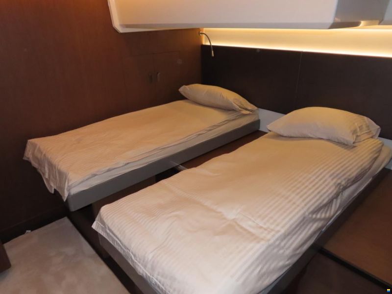 Prestige M48