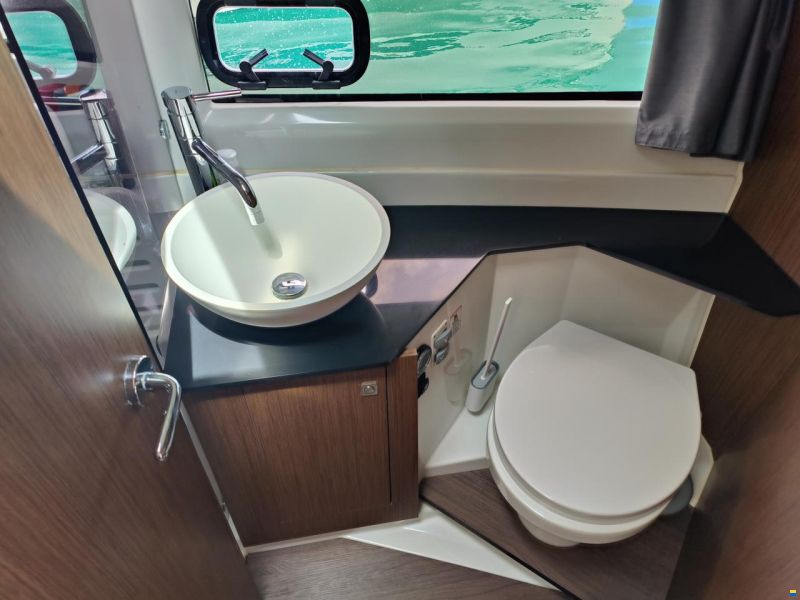 Jeanneau Merry Fisher 1095 Flybridge