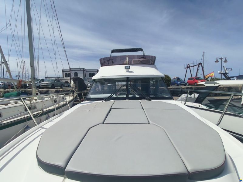 Jeanneau Merry Fisher 1095 Flybridge