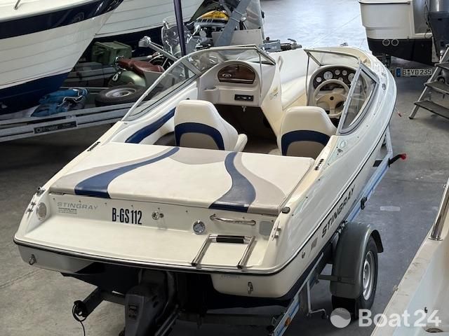 Stingray 180 RX Bowrider, Bj. 2005  Berlin bei Ya