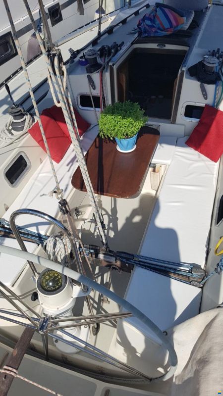 X-Yacht 402
