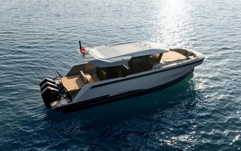 MARCOPOLO MP12