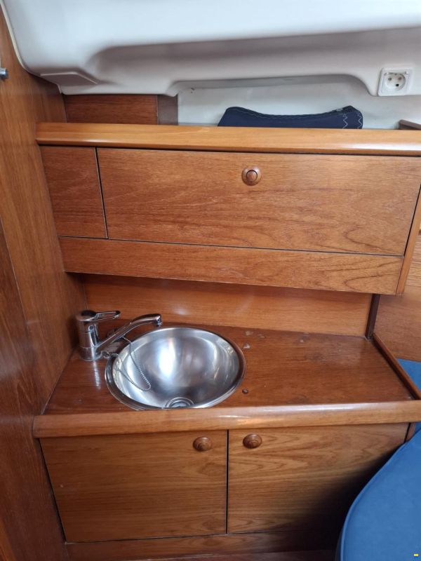 Jeanneau Sun Odyssey 37