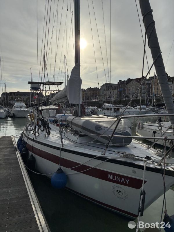 Dufour 35