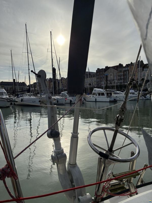 Dufour 35