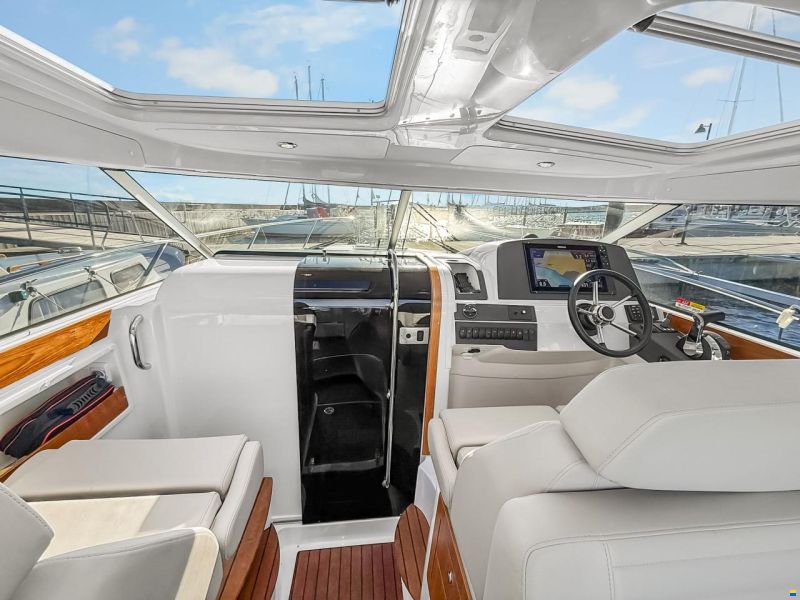 Aquador 28 HT