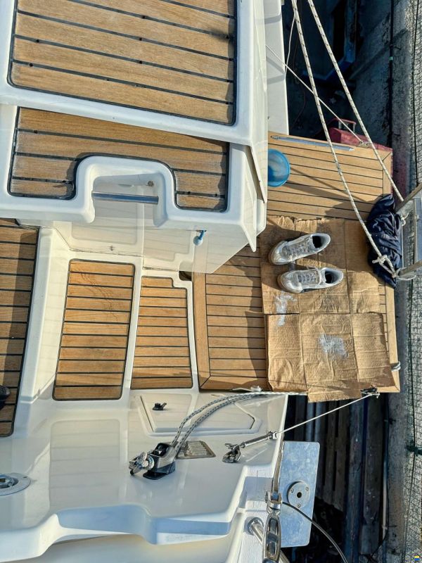 Wauquiez Pilot Saloon 40