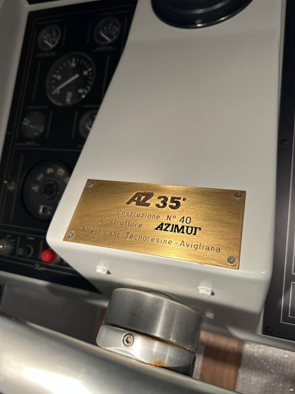 Azimut 35 Fly