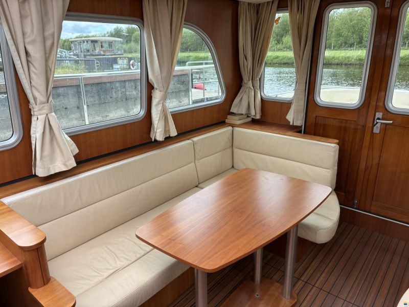 Linssen 33.9 Sedan