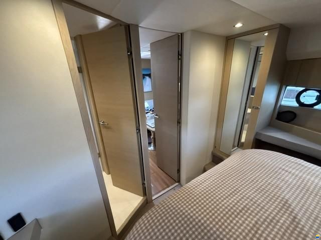 Princess V40