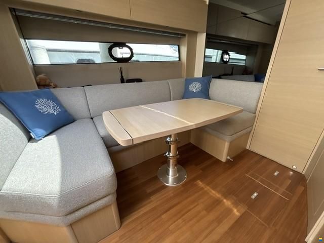 Princess V40