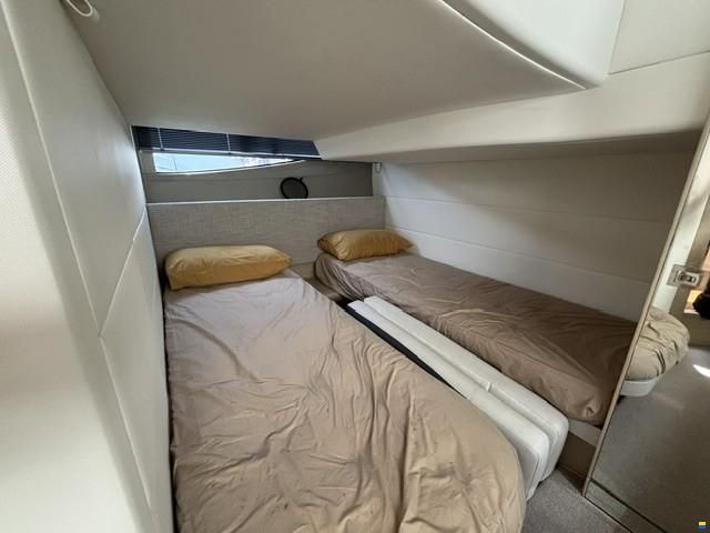 Princess V40