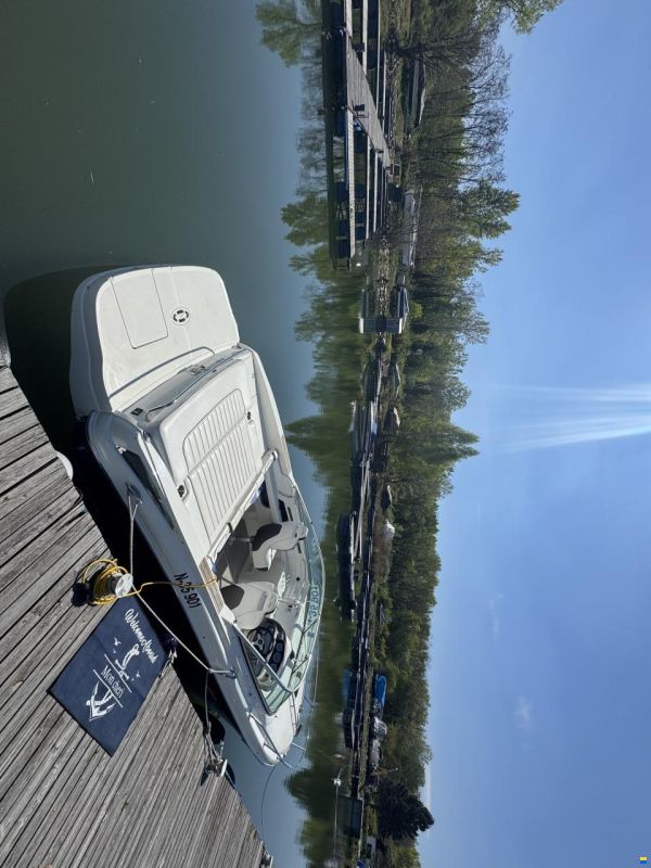 Sea Ray SS 240 Sun Sport