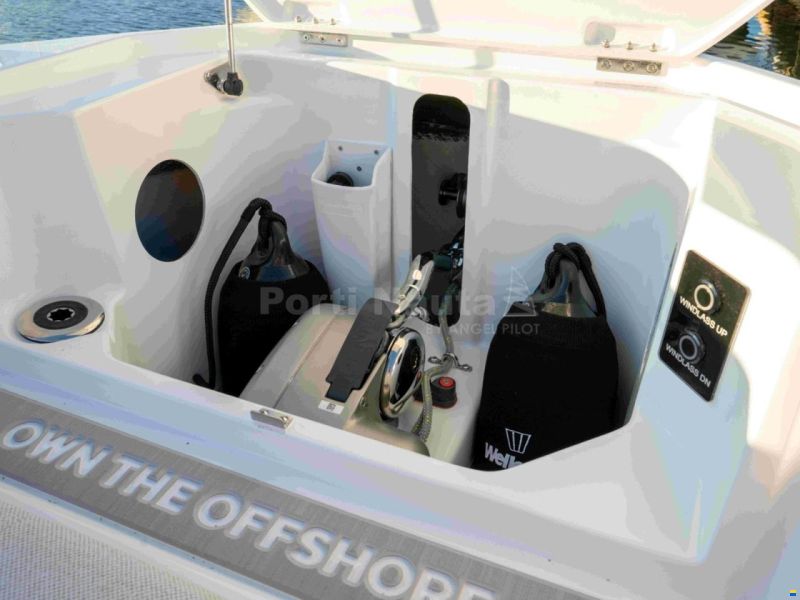 Wellcraft 28 T-Top