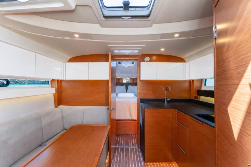 Bavaria S360 Open