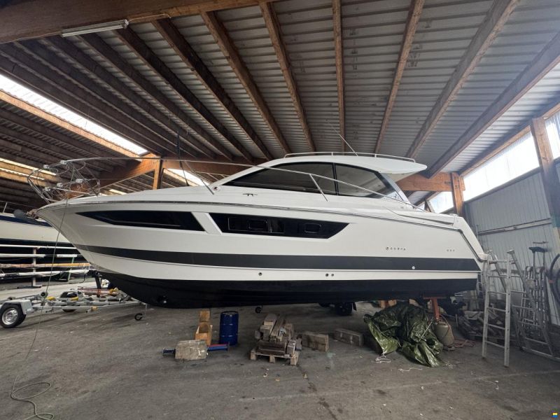 Jeanneau Leader 9
