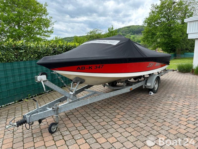 Correct Craft Ski Nautique