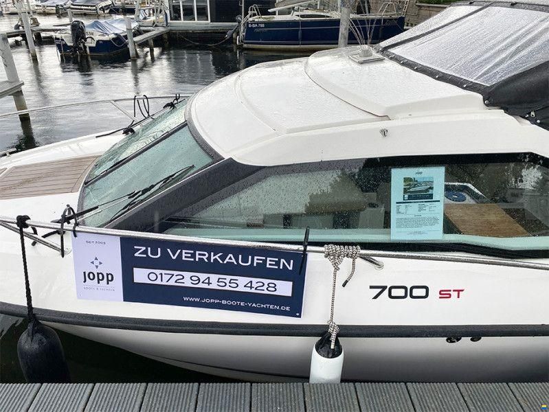 Flipper ST 700