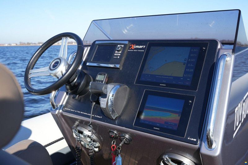 X-Craft R808