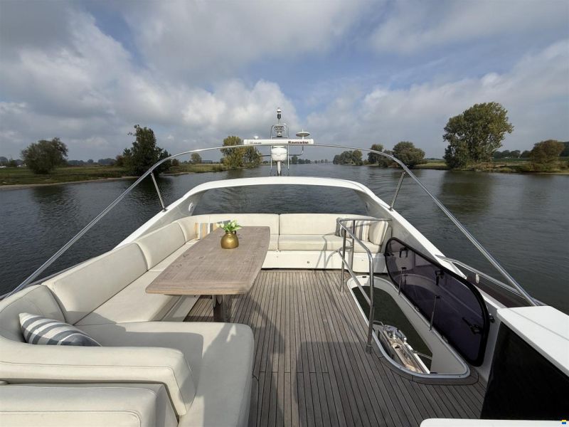 Princess 56
