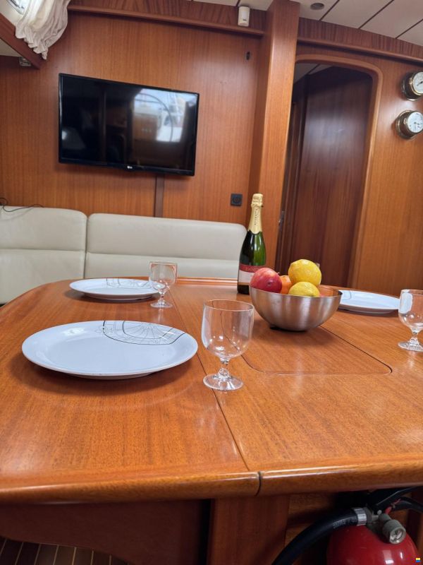 Hallberg-Rassy 46 – 2003 EU VAT paid.