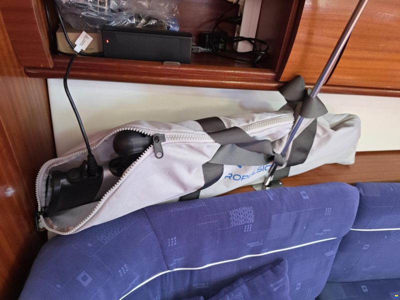Bavaria 44