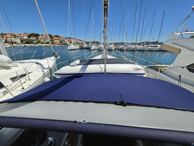 Bavaria 44