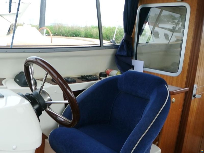 Bella 760