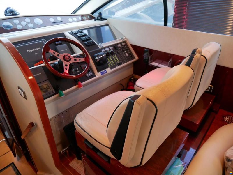 Fairline Phantom 50