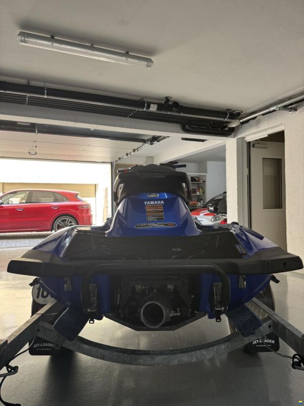 Yamaha Wave Runner GP1800