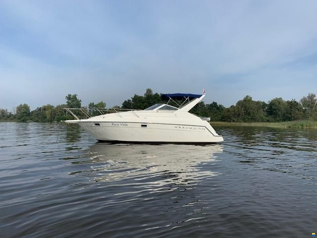 Maxum 2800 SCR