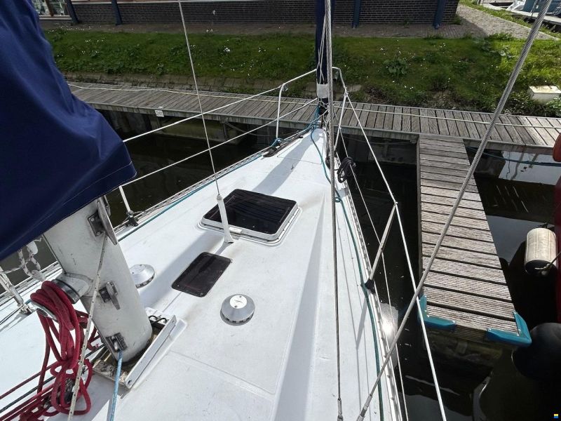 Beneteau First 30