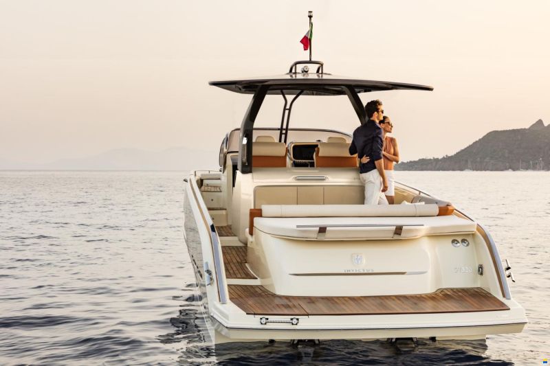 Invictus GT 320