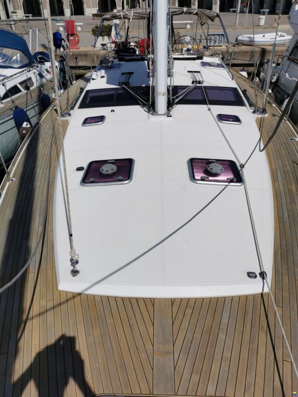 Jeanneau 53