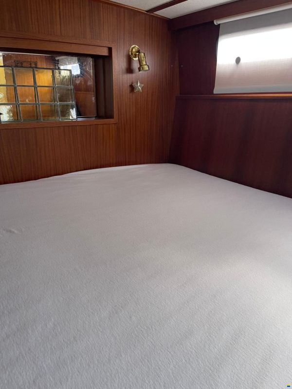 Linssen 37 SE