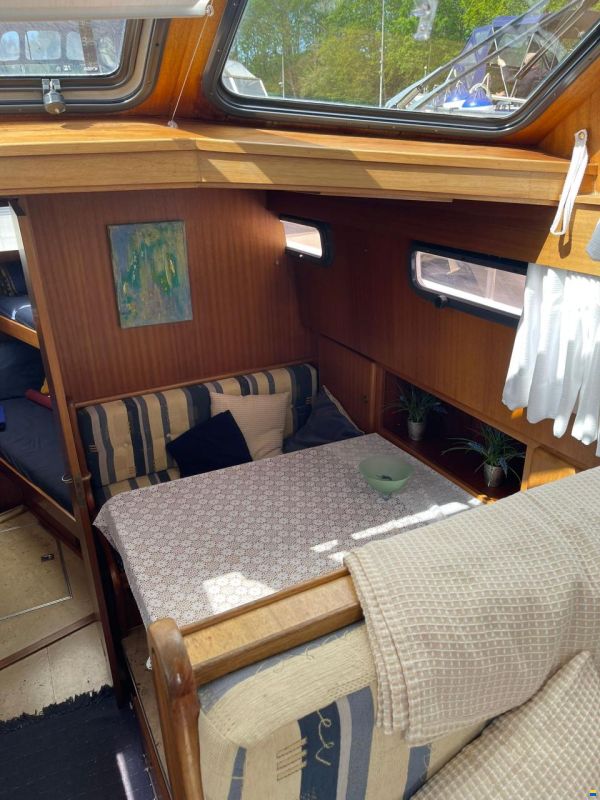 Linssen 37 SE