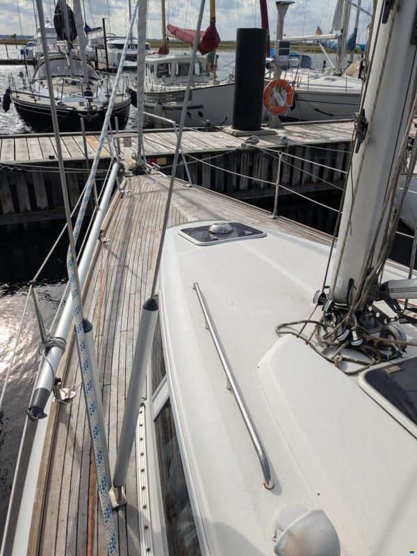 Maxi 38