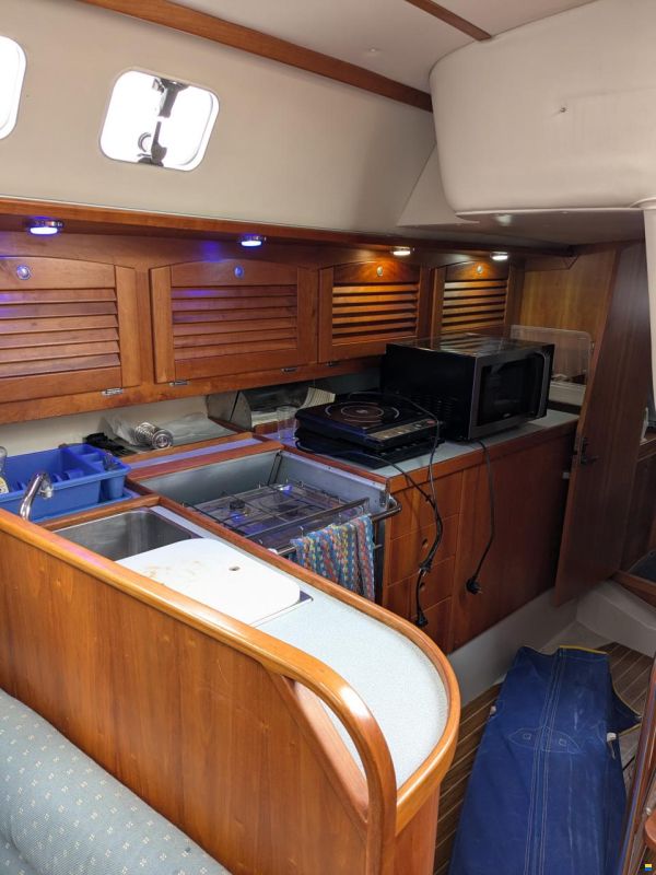 Maxi 38