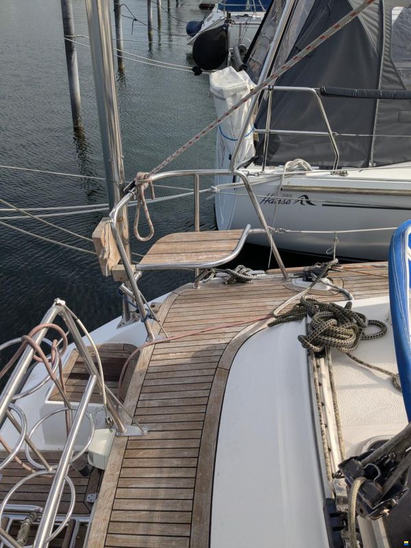 Maxi 38