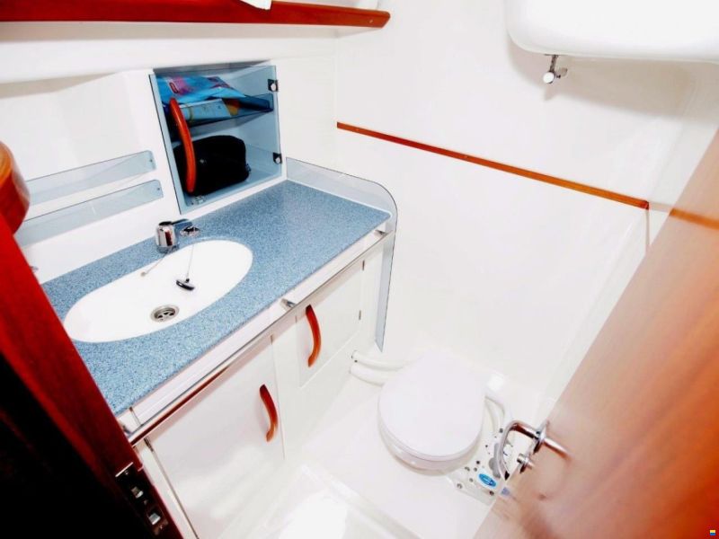 Dufour 36 Classic