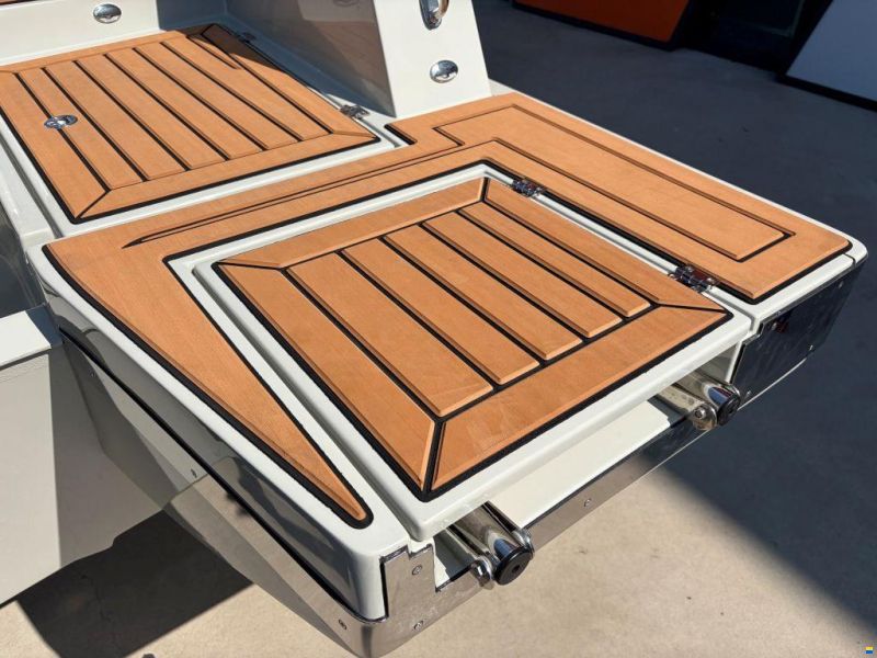 Clever 65s Tender Voorraad boot
