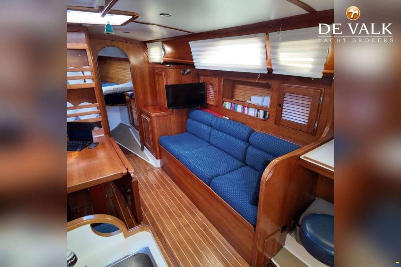 Freedom 38