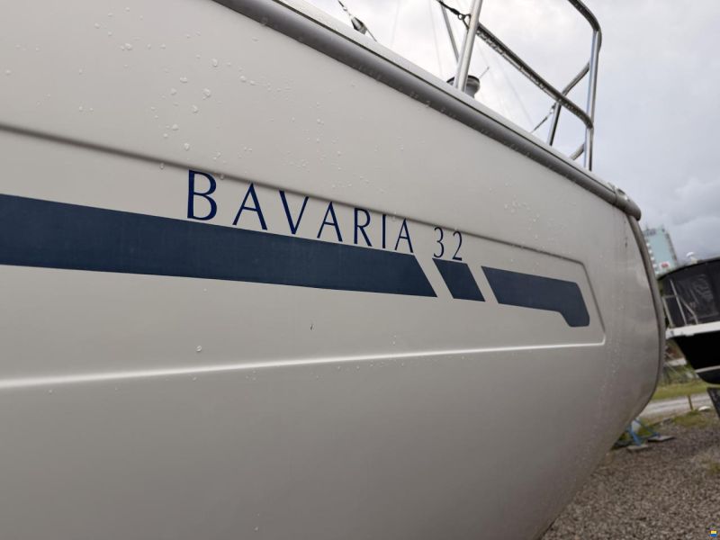 Bavaria 32