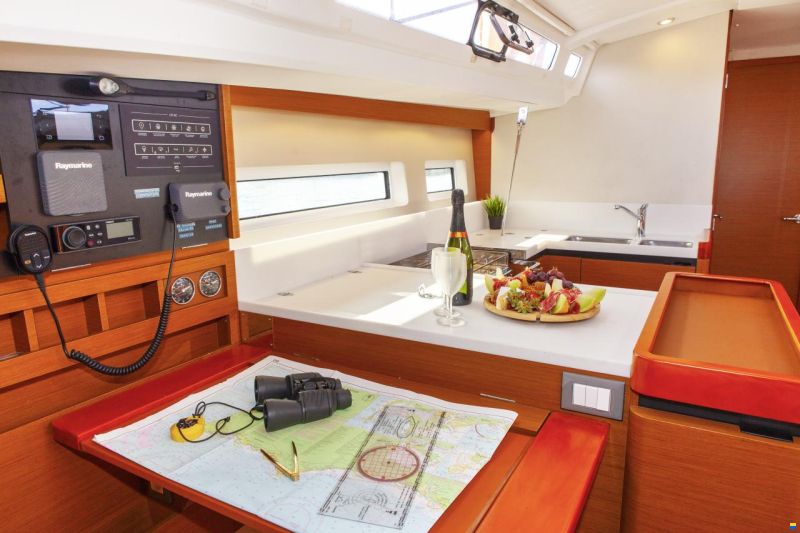 Jeanneau Sun Odyssey 440
