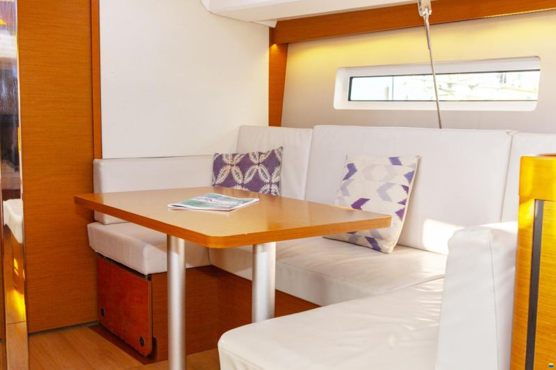 Jeanneau Sun Odyssey 440
