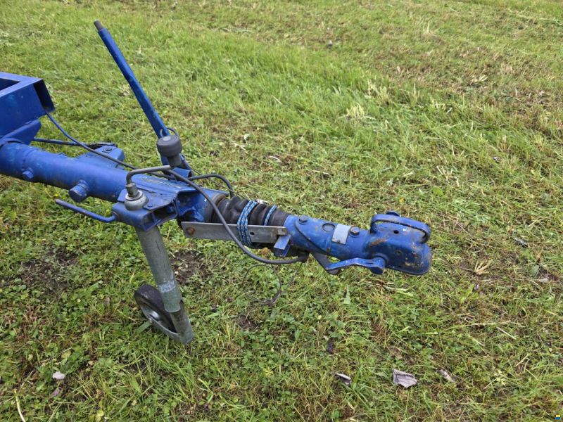 SCHRAMM-Trailer für eine SUNBEAM 22.C