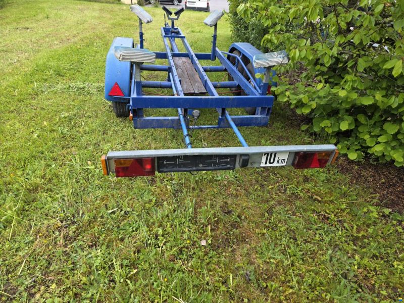 SCHRAMM-Trailer für eine SUNBEAM 22.C