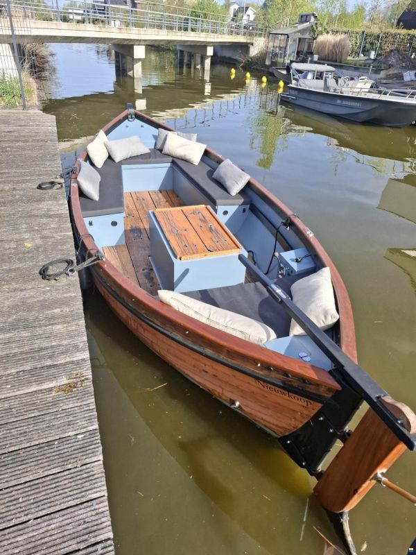Houten Sloep